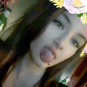 Meet your Posher, Aurora